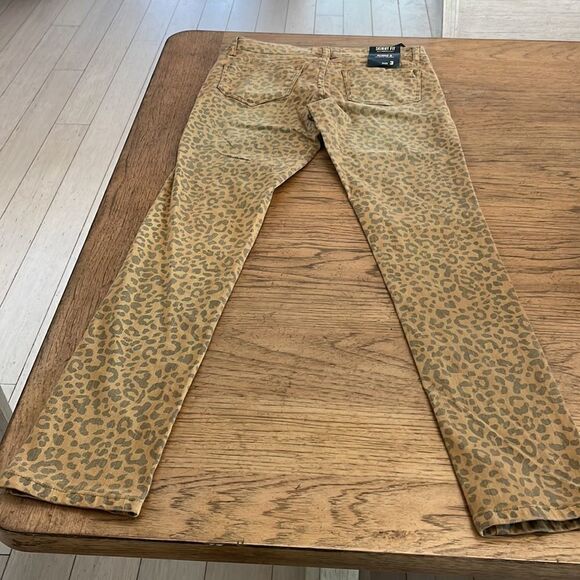 KLIQUE B SKINNY FIT DISTRESSED LEOPARD PRINT SKINNY FIT PANTS.  NEW WITH… - Picture 3 of 12
